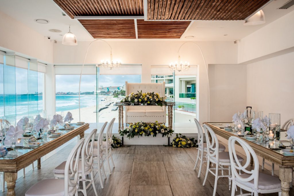 Romantic-Venues-Mexican-Caribbean-Wedding-(6)