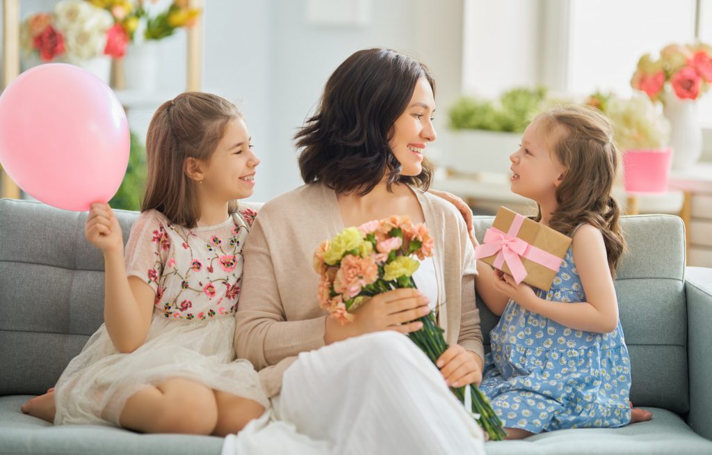 7 Ways the World Honors Moms for Mother's Day